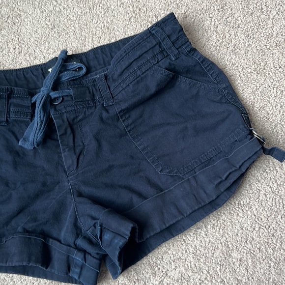 Tattoo Jeans Shorts - Picture 3 of 9